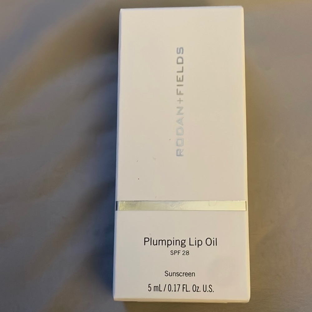 Rodan + Fields Lip Oil with SPF 28